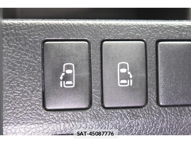 Toyota VOXY 2013-01 7814571-13