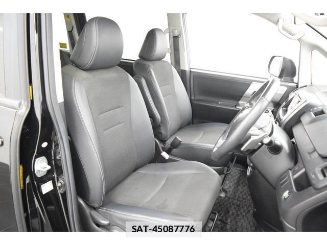 Toyota VOXY 2013-01 7814571-17