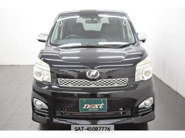Toyota VOXY 2013-01 7814571-6