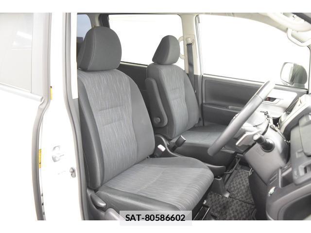 Toyota VOXY 2011-11 7814572-16