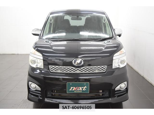 Toyota VOXY 2013-03 7814574-6