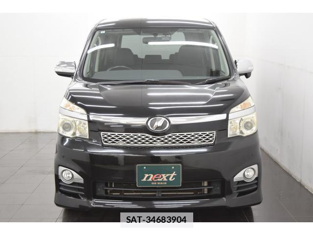Toyota VOXY 2013-08 7814578-6