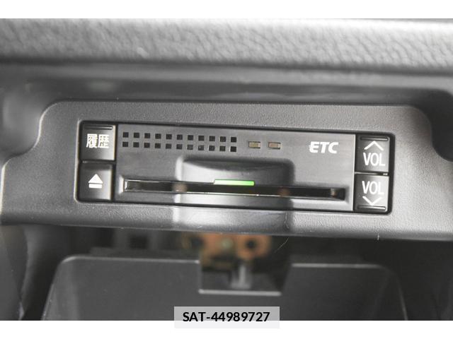 Toyota VOXY 2011-10 7814580-14