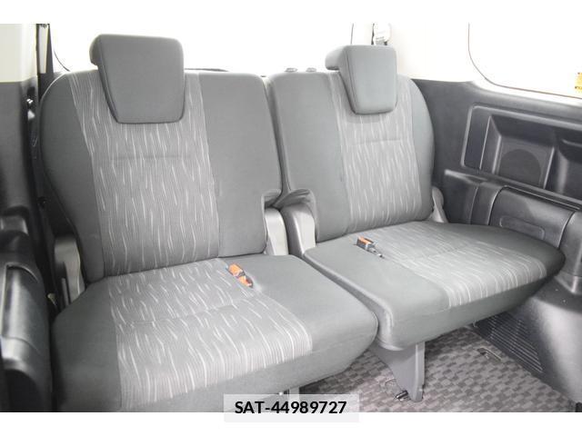 Toyota VOXY 2011-10 7814580-19