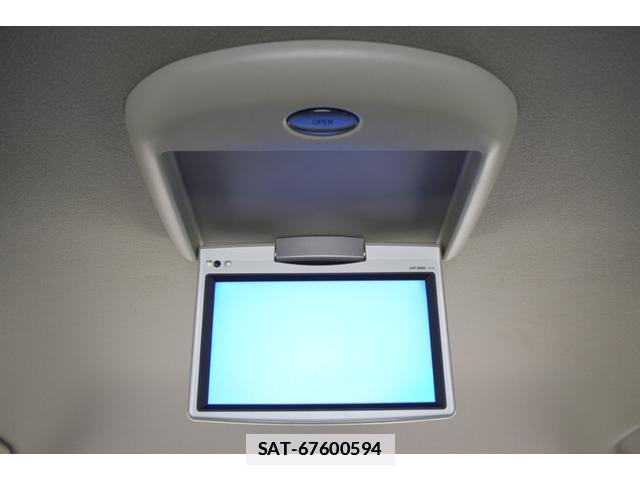 Toyota VOXY 2010-11 7814581-13