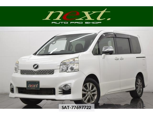 Toyota VOXY 2013-06 7814587-0