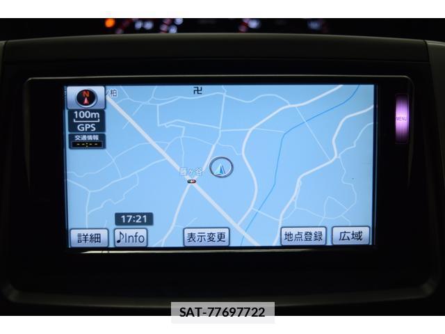 Toyota VOXY 2013-06 7814587-11