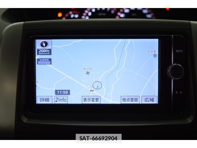 Toyota VOXY 2013-03 7814592-11