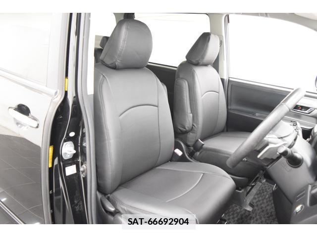 Toyota VOXY 2013-03 7814592-17