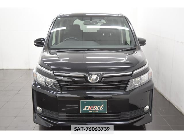 Toyota VOXY 2015-10 7814602-6
