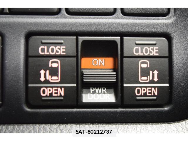 Toyota VOXY 2016-02 7814603-14