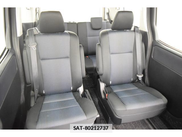 Toyota VOXY 2016-02 7814603-18