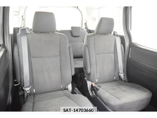 Toyota VOXY 2014-12 7814608-18