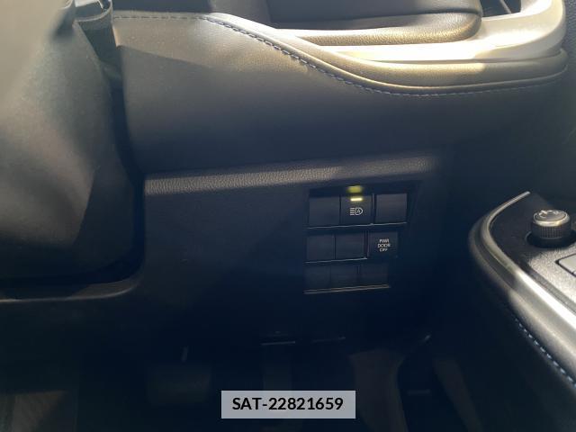 Toyota VOXY 2023-02 7814633-12