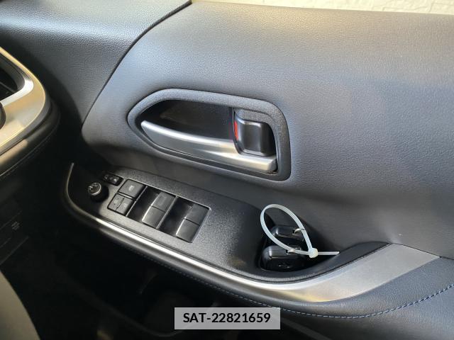 Toyota VOXY 2023-02 7814633-13
