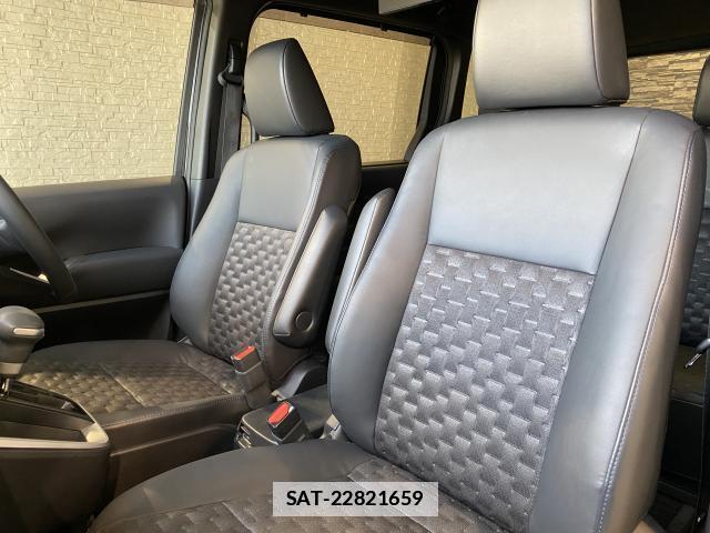 Toyota VOXY 2023-02 7814633-16
