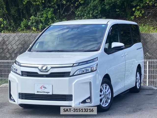 Toyota VOXY 2017-10 7814688-0