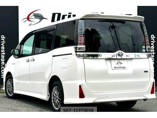 Toyota VOXY 2020-03 7814703-10