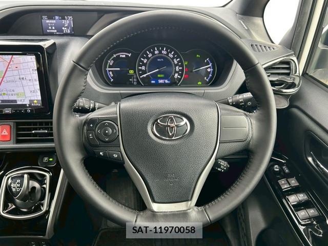 Toyota VOXY 2020-03 7814703-15
