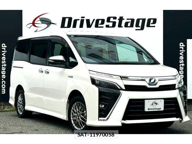 Toyota VOXY 2020-03 7814703-3