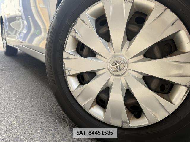 Toyota VOXY 2019-02 7815270-4