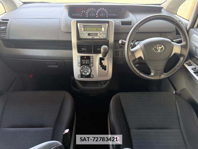 Toyota VOXY 2008-06 7815274-1