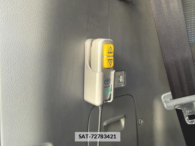 Toyota VOXY 2008-06 7815274-10