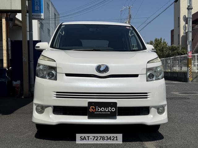 Toyota VOXY 2008-06 7815274-11