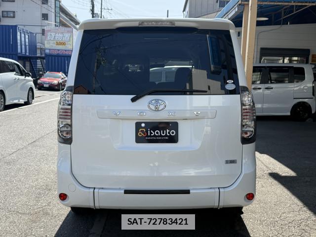 Toyota VOXY 2008-06 7815274-15