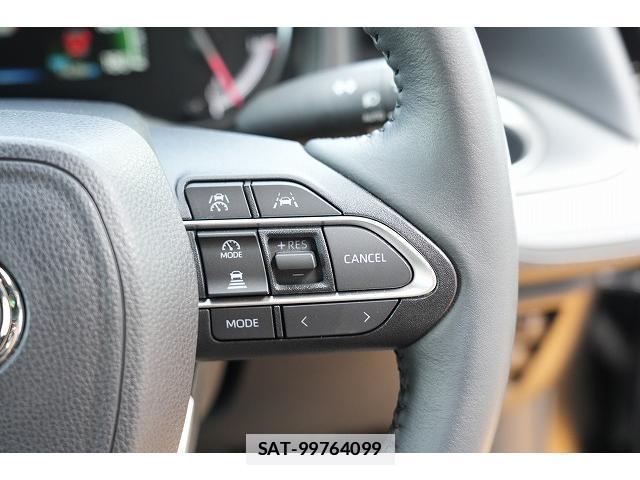 Toyota VOXY 2023-11 7815770-12