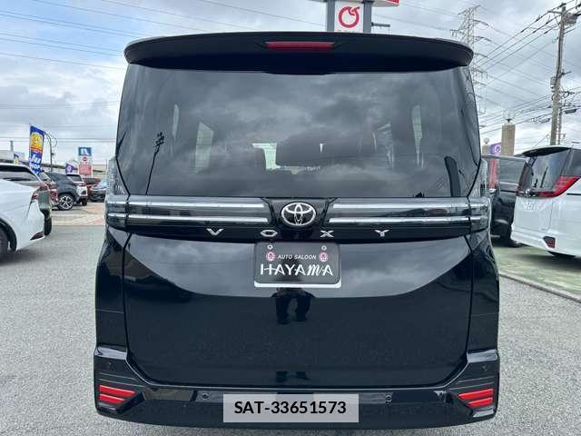 Toyota VOXY 2026-06 7816016-7