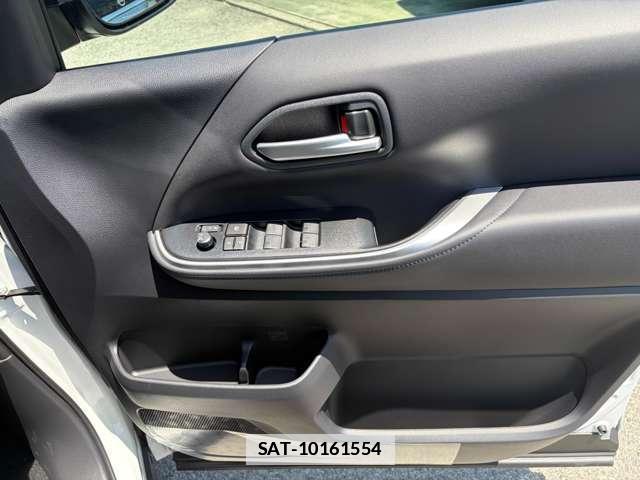 Toyota VOXY 2026-06 7816019-16
