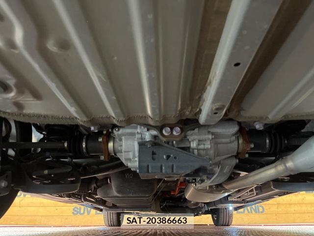 Toyota VOXY 2022-12 7816256-18