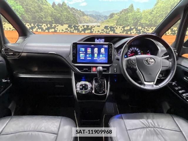 Toyota VOXY 2018-04 7816298-1
