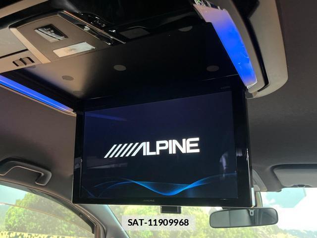 Toyota VOXY 2018-04 7816298-2
