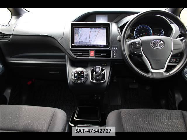 Toyota VOXY 2015-06 7816491-2