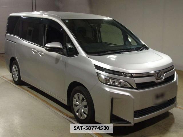 Toyota VOXY 2018-11 7816570-0