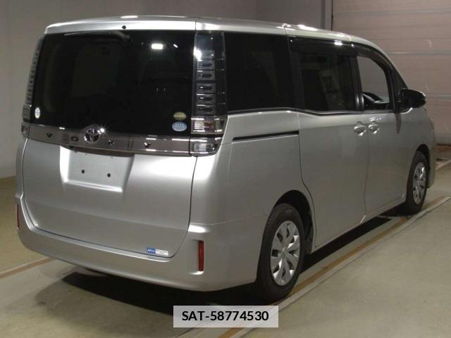 Toyota VOXY 2018-11 7816570-5