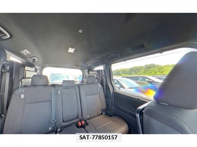 Toyota VOXY 2023-11 7816656-4
