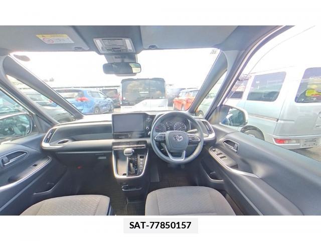 Toyota VOXY 2023-11 7816656-6