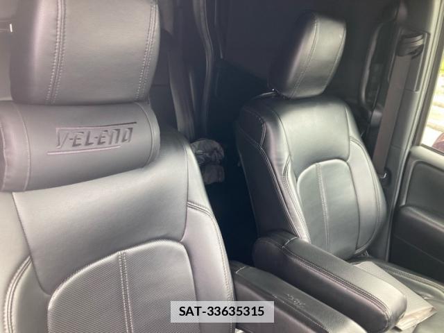 Toyota VOXY 2019-09 7816758-12