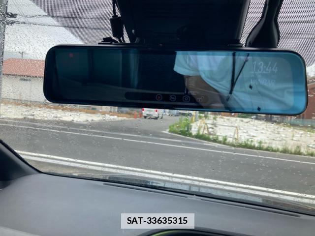 Toyota VOXY 2019-09 7816758-5