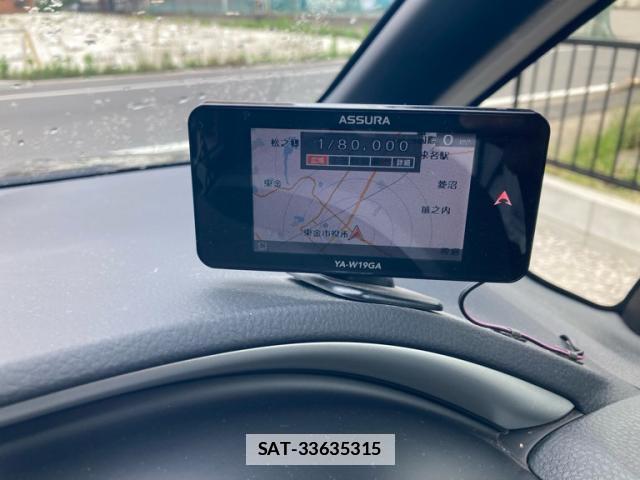 Toyota VOXY 2019-09 7816758-6