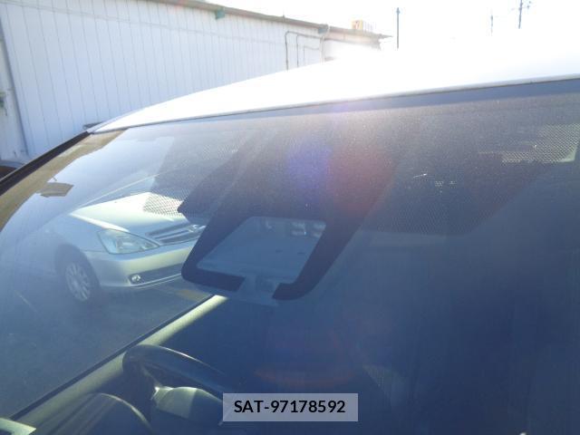 Toyota VOXY 2017-09 7817078-3