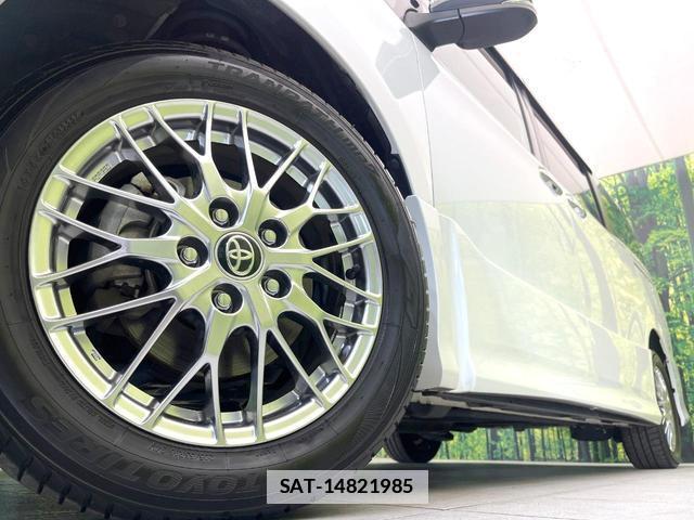 Toyota VOXY 2021-06 7818088-13