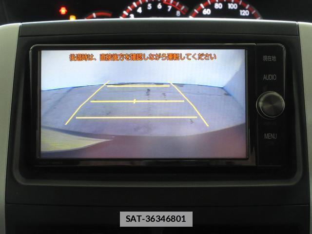Toyota VOXY 2010-11 7818115-1