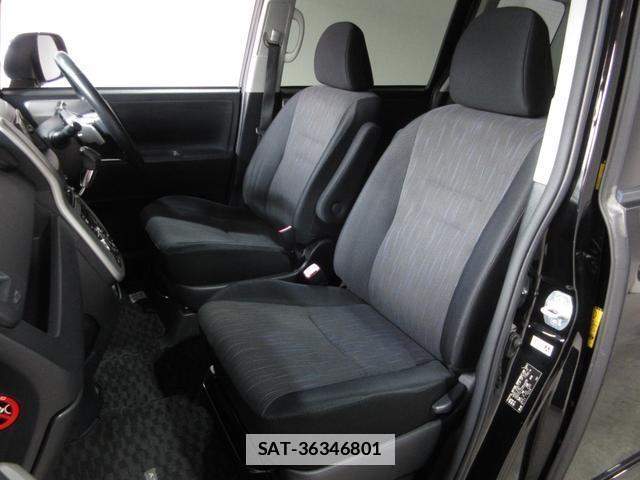 Toyota VOXY 2010-11 7818115-15
