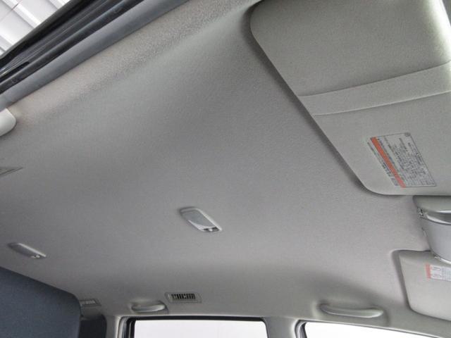 Toyota VOXY 2006-05 7818116-17