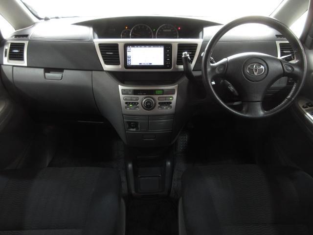 Toyota VOXY 2006-05 7818116-3