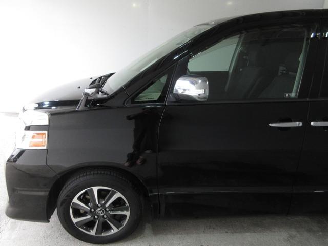 Toyota VOXY 2006-05 7818116-4